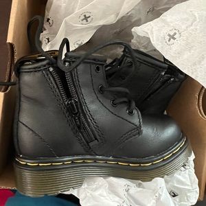 Dr. Martens 1460 4-Eye Boot